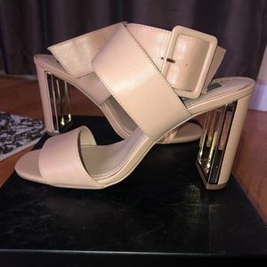 DKNY “Heidi” sandal. NEW, NEVER WORN